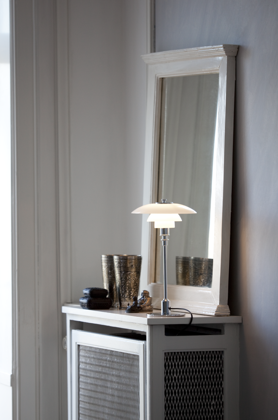 Louis Poulsen PH 2/1 Table Lamp by Poul Henningsen